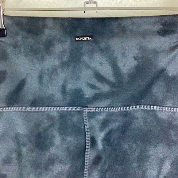 Mondetta Performance & Luxury Leggings, Woman’s Size Small. - Picture 7 of 11